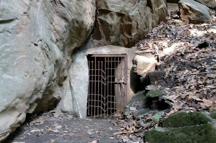 dandak-gufa-chhattisgarh-complete-guide